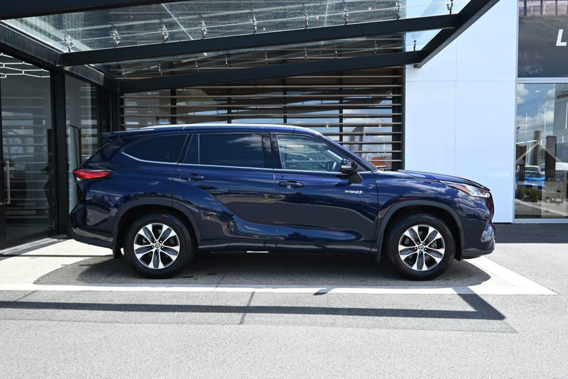 2022 Toyota Highlander Limited 2.5 Petrol Hybri... image 5