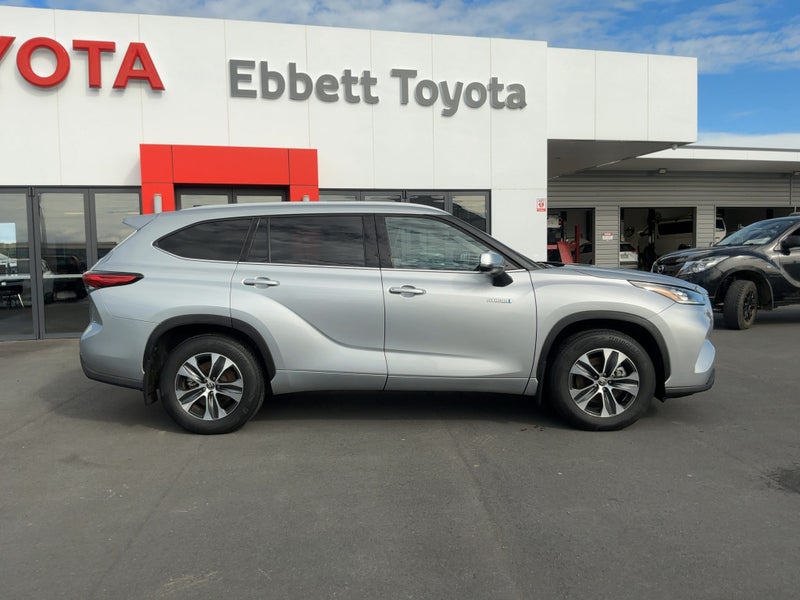 2022 Toyota Highlander Limited 2.5 Petrol Hybri... image 2