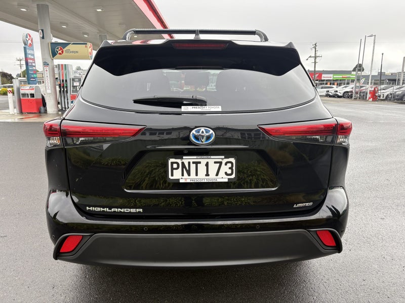 2022 Toyota Highlander Limited 2.5P HV ECVT AWD... image 4
