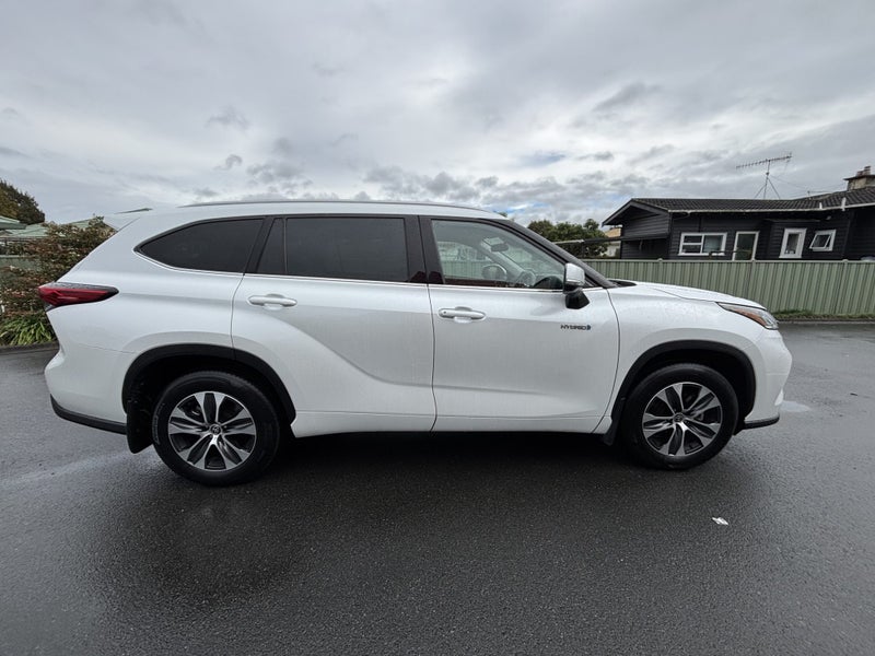 2022 Toyota Highlander Limited 2.5P HV ECVT AWD... image 2
