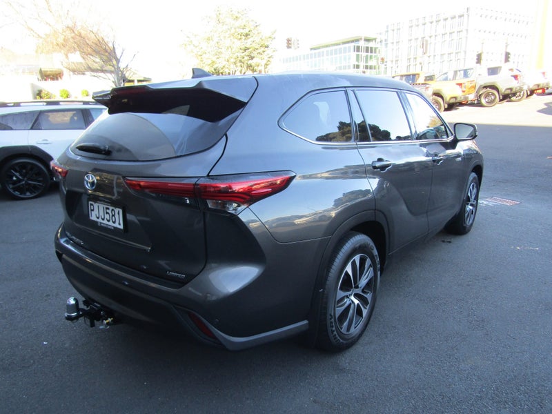 2022 Toyota Highlander Limited 2.5P HV ECVT AWD 7S image 3
