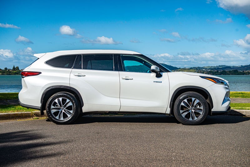 2022 Toyota Highlander Limited 2.5P HV ECVT AWD image 5