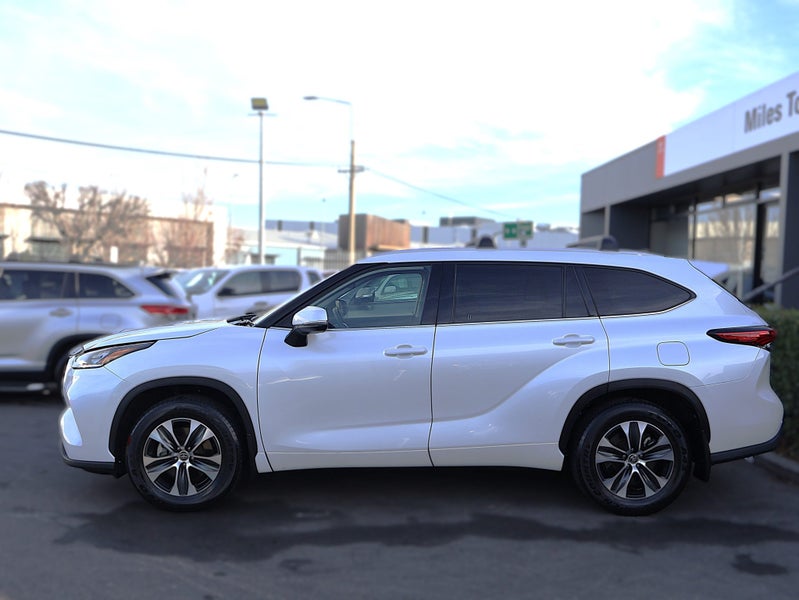 2022 Toyota Highlander Limited 3.5P 8AT AWD SUV... image 5