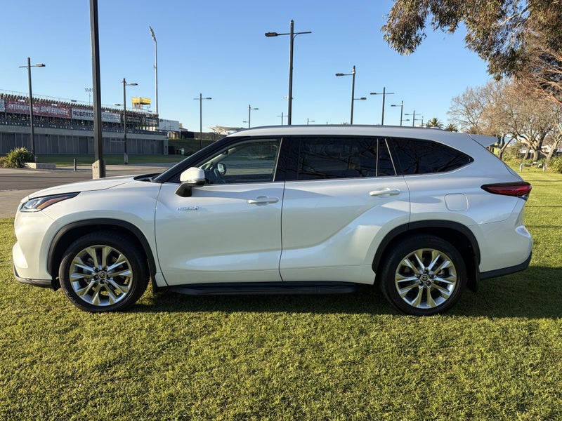 2022 Toyota Highlander Limited ZR 2.5 Hybrid Au... image 4