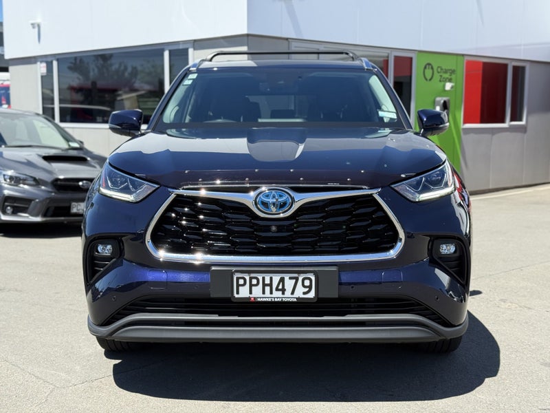 2022 Toyota Highlander Limited ZR 2.5P HV ECVT... image 4