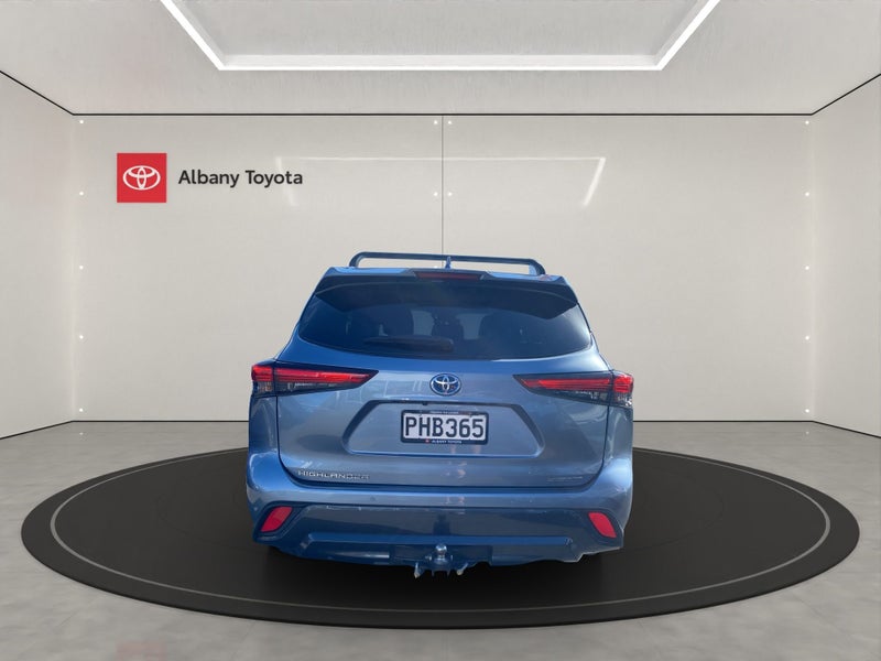 2022 Toyota Highlander Limited ZR 2.5P HV ECVT... image 4