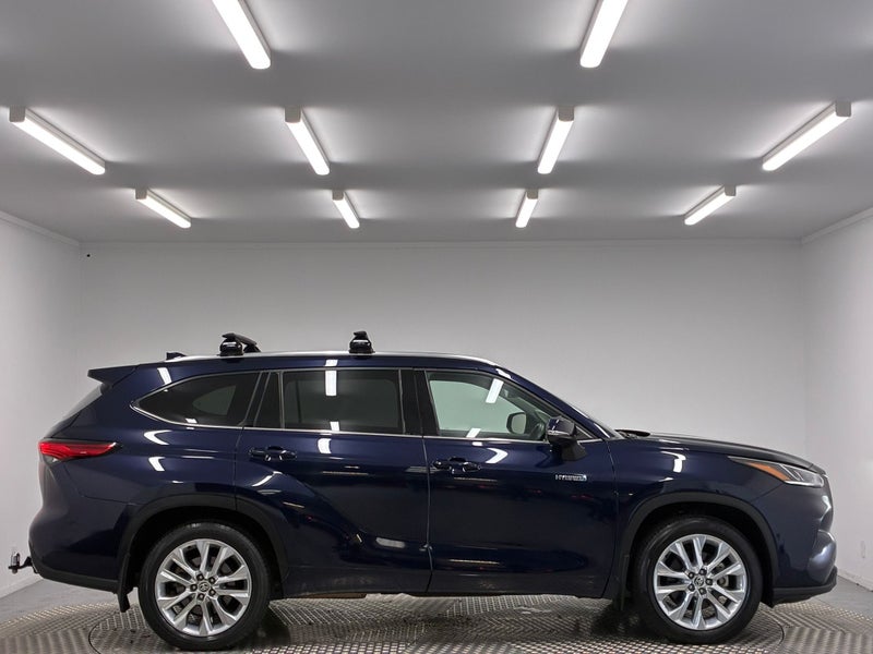 2022 Toyota Highlander Limited ZR 2.5P Hybrid AWD image 2