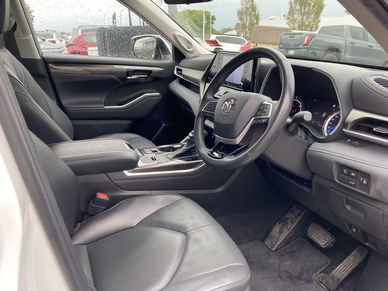 2022 Toyota Highlander Limited ZR 2.5PH 4WD image 5