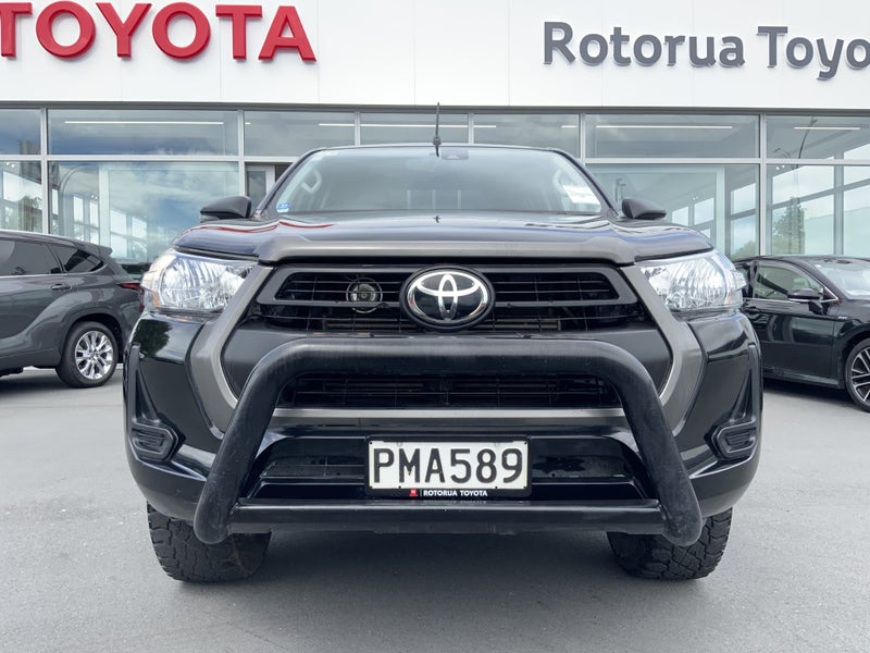 2022 Toyota Hilux 4x4 Xtra Cab Flatdeck NZ New !! image 3