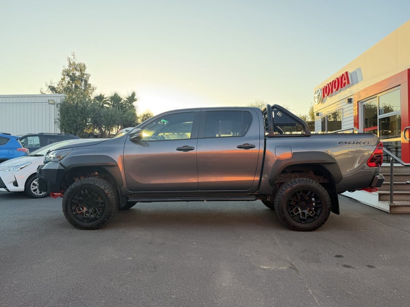 2022 Toyota Hilux MAKO 2.8DT 6AT 4WD image 4