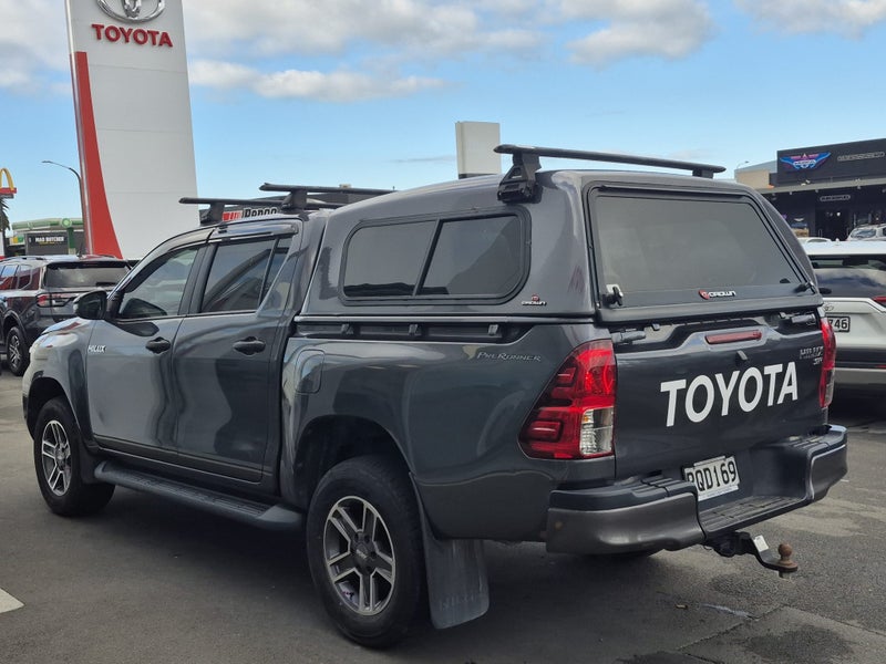 2022 Toyota Hilux SR 2.8DT 2WD 6M image 5