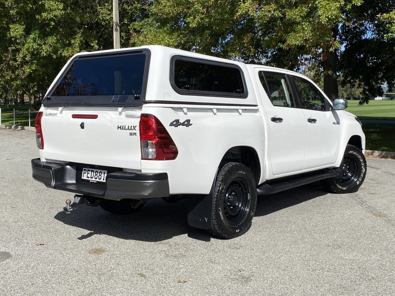 2022 Toyota Hilux SR 2.8DT 6AT 4WD image 5