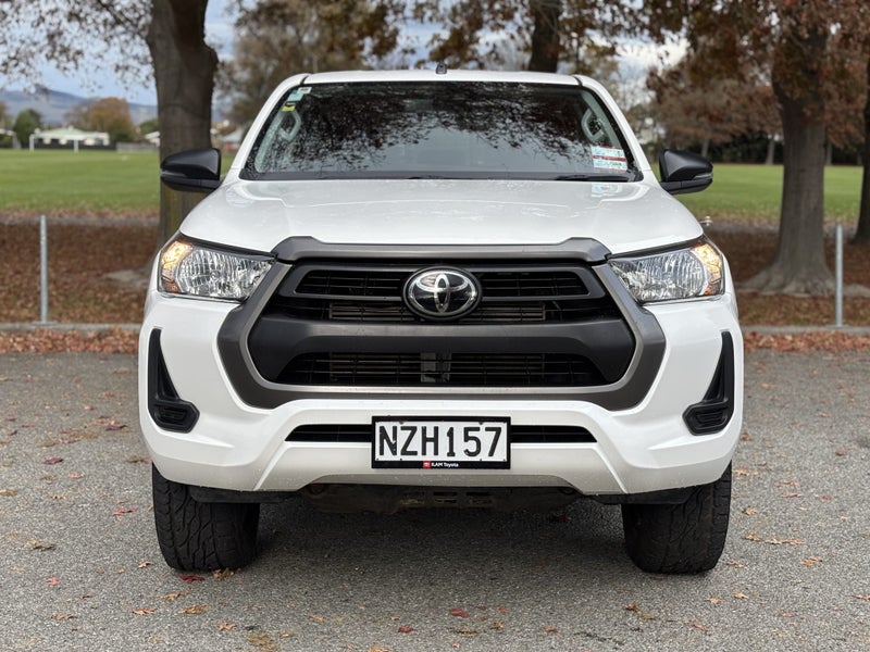 2022 Toyota Hilux SR 2.8DT 6AT 4WD image 2