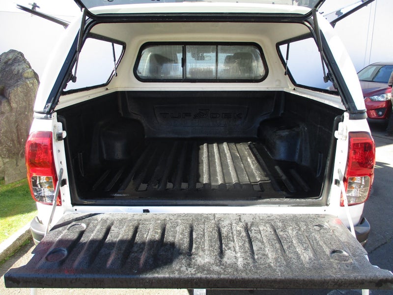 2022 Toyota Hilux SR 2.8DT 6AT 4WD Canopy image 4