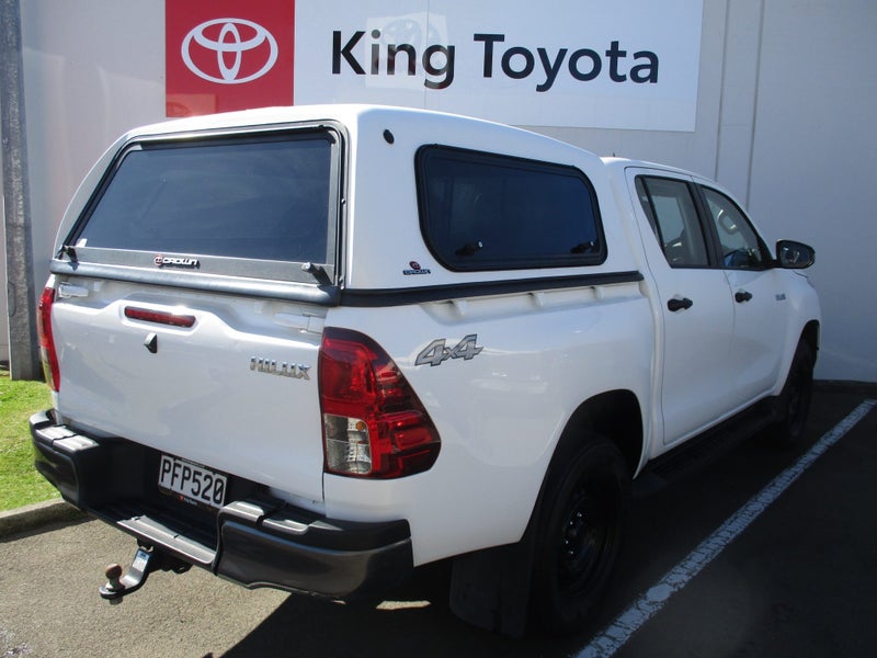 2022 Toyota Hilux SR 2.8DT 6AT 4WD Canopy image 5