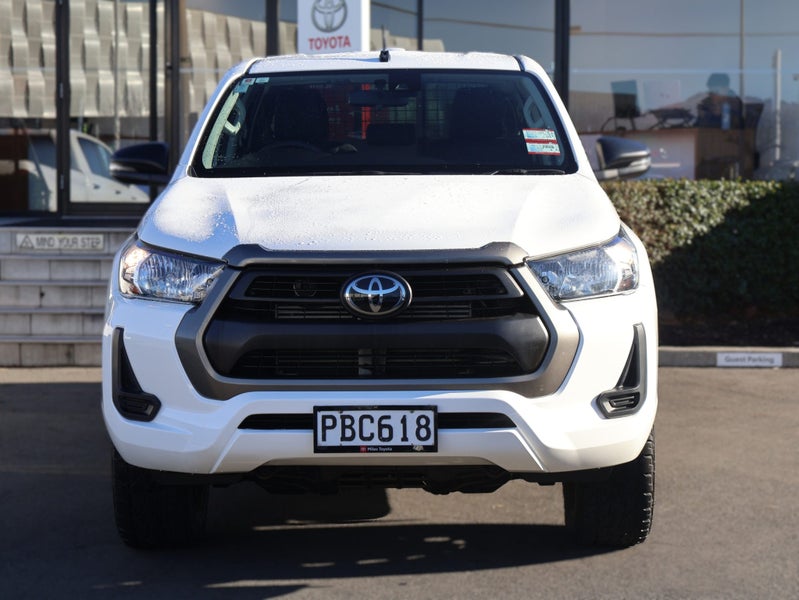 2022 Toyota Hilux SR 2.8DT 6AT 4WD DCW/4D/5S image 2