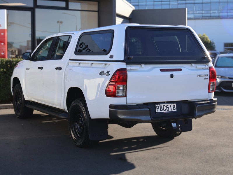 2022 Toyota Hilux SR 2.8DT 6AT 4WD DCW/4D/5S image 5