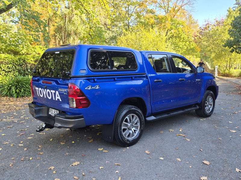 2022 Toyota Hilux SR 2.8DT 6AT 4WD (JFDTU-NM1) image 3