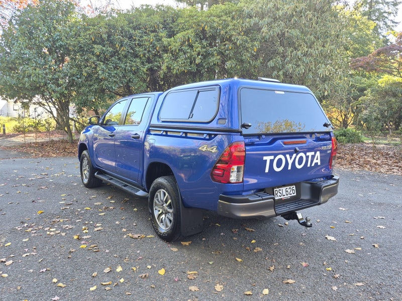 2022 Toyota Hilux SR 2.8DT 6AT 4WD (JFDTU-NM1) image 5