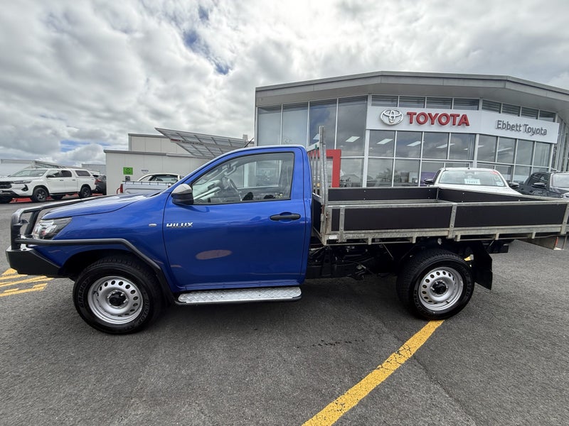2022 Toyota Hilux SR 2.8DT 6AT 4WD SCC/2D/2S image 2
