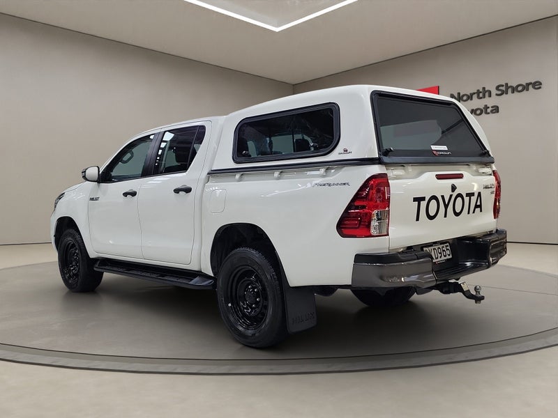 2022 Toyota Hilux SR 2.8L Diesel Turbo 2WD Ute image 5