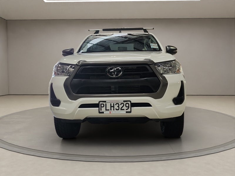 2022 Toyota Hilux SR 2.8L Diesel Turbo 4WD Ute image 2