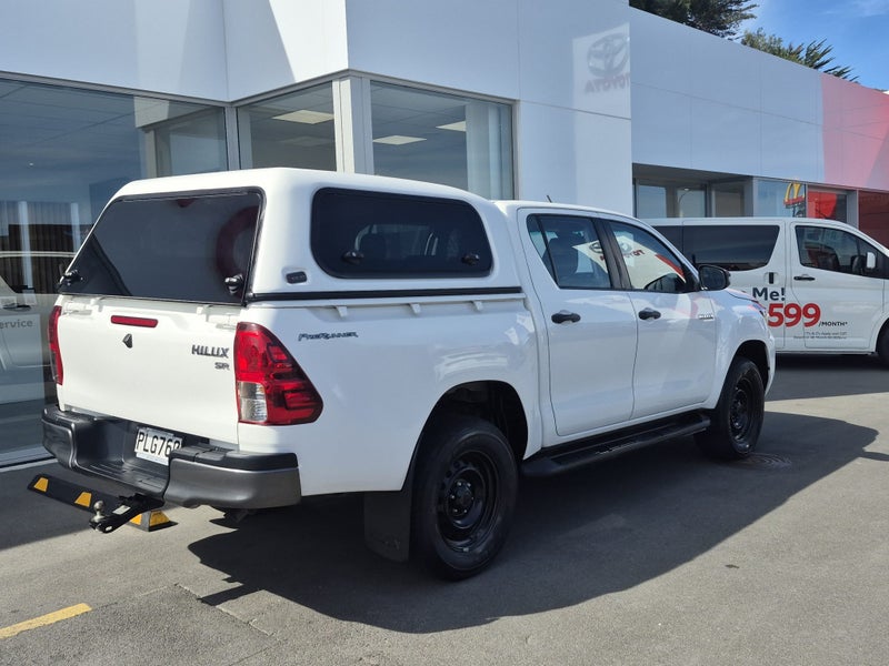 2022 Toyota Hilux SR 2WD 2.8DT Auto image 3