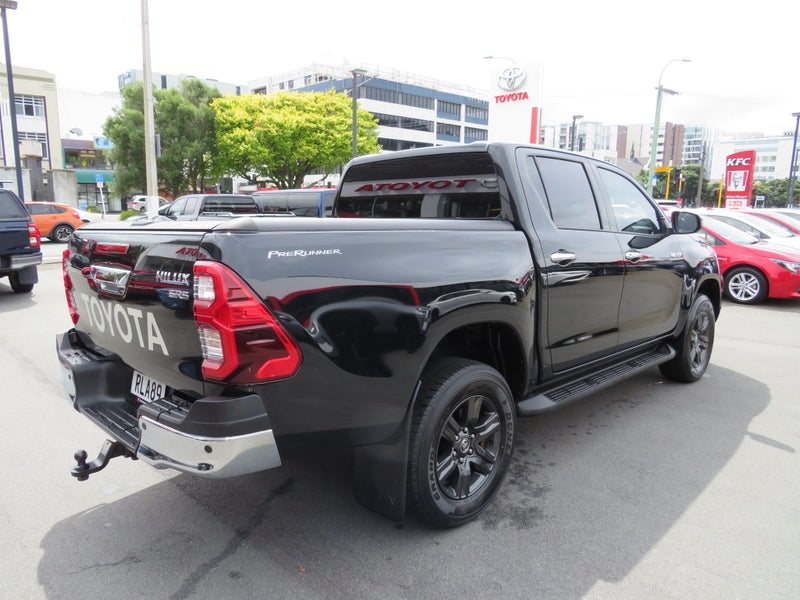 2022 Toyota Hilux SR5 2.8DT 6AT 2WD image 4