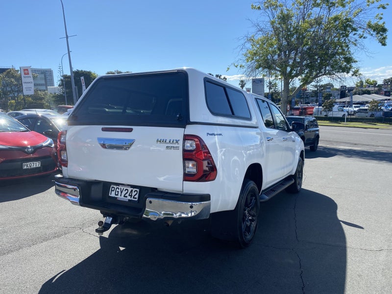 2022 Toyota Hilux SR5 2.8DT 6AT 2WD image 2