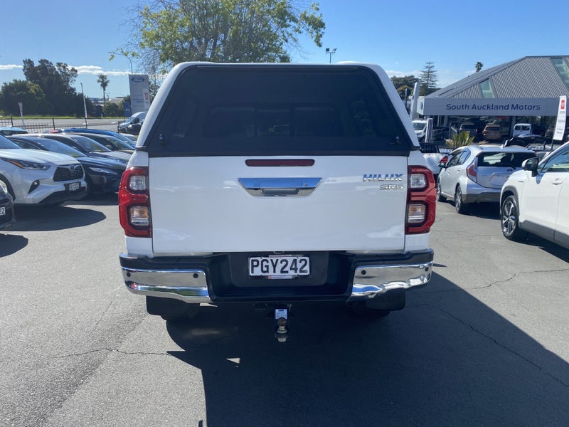 2022 Toyota Hilux SR5 2.8DT 6AT 2WD image 3