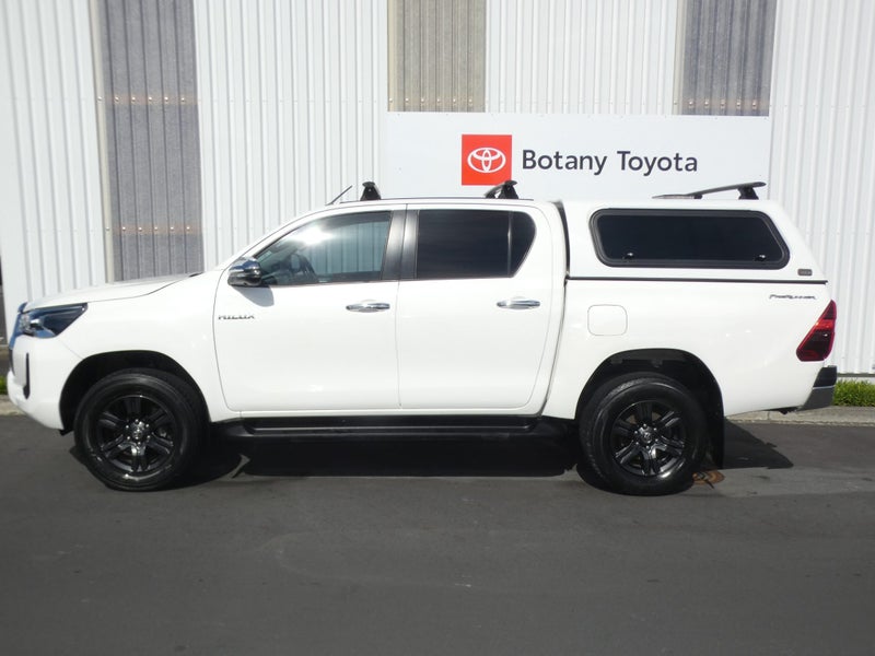 2022 Toyota Hilux SR5 2.8DT 6AT 2WD DCW/4D/5S (... image 4