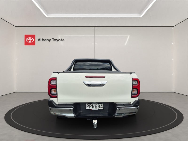 2022 Toyota Hilux SR5 2.8DT 6AT 4WD DCW/4D/5S (... image 4