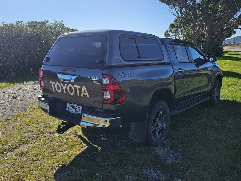 2022 Toyota Hilux SR5 2.8DT 6AT 4WD DCW/4D/5S image 5