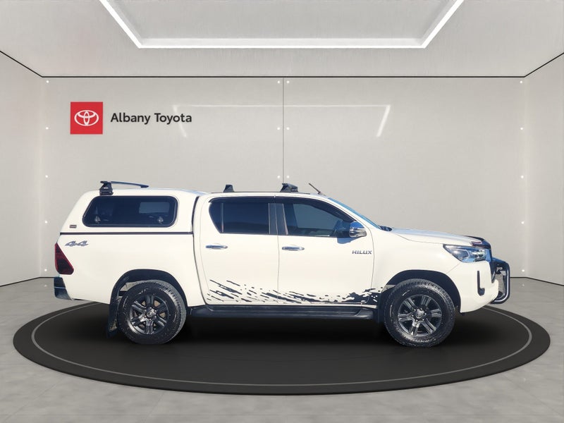 2022 Toyota Hilux SR5 2.8DT 6AT 4WD DCW/4D/5S (... image 2