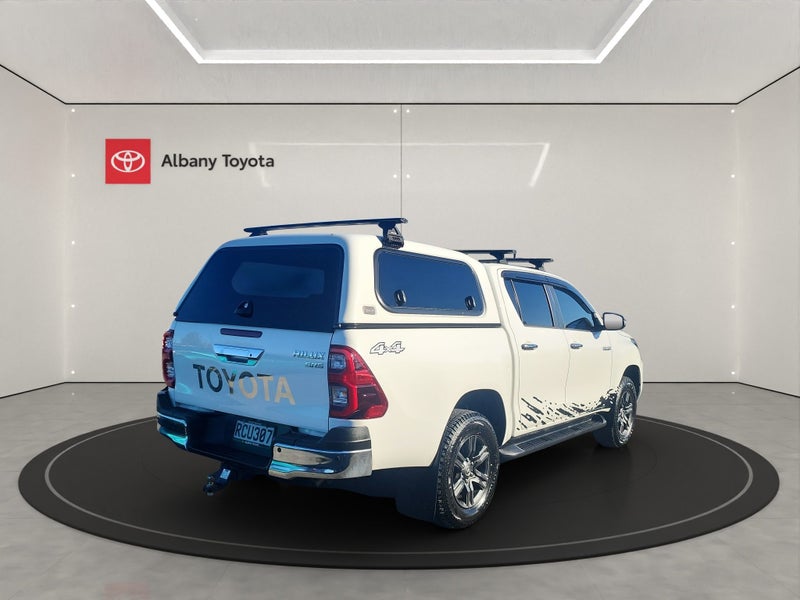 2022 Toyota Hilux SR5 2.8DT 6AT 4WD DCW/4D/5S (... image 3