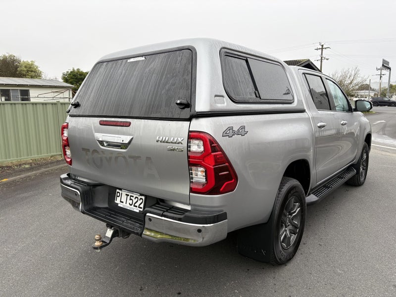 2022 Toyota Hilux SR5 2.8DT 6MT 4WD DCW/4D/5S (... image 3