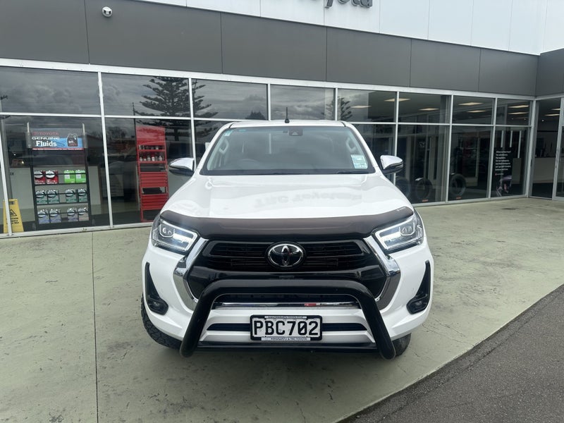 2022 Toyota Hilux SR5 2.8DT Automatic 4WD Doubl... image 3