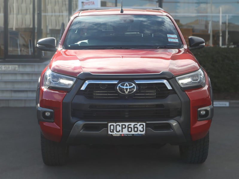 2022 Toyota Hilux SR5 CRUISER 2.8 4WD FLAT DECK image 2