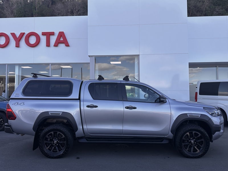 2022 Toyota Hilux SR5 Cruiser 2.8DT 4WD Auto image 2