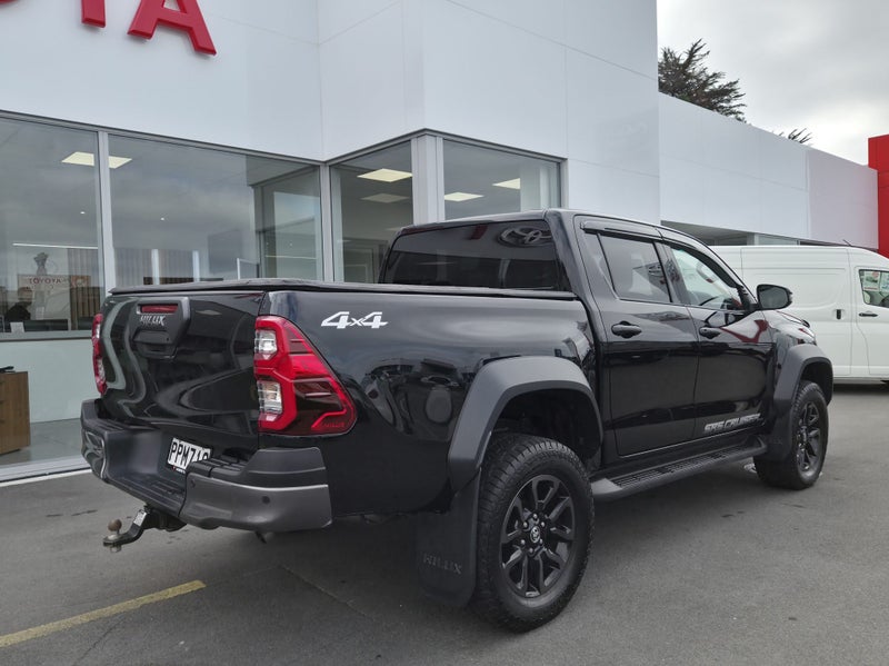 2022 Toyota Hilux SR5 Cruiser 2.8DT 4WD Auto image 3