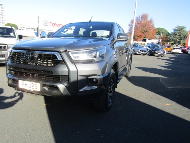 2022 Toyota Hilux SR5 CRUISER 2.8DT 6AT 2WD image 2