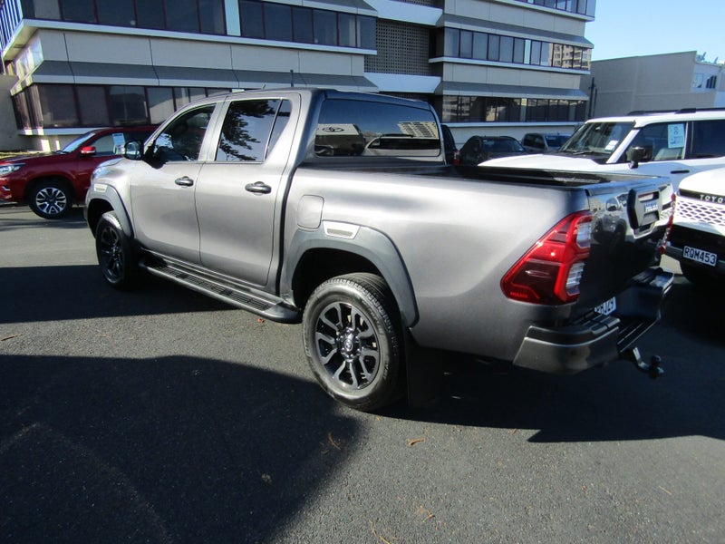 2022 Toyota Hilux SR5 CRUISER 2.8DT 6AT 2WD image 5