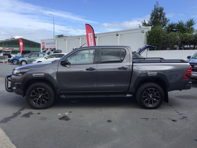 2022 Toyota Hilux SR5 CRUISER 2.8DT 6AT 2WD image 5