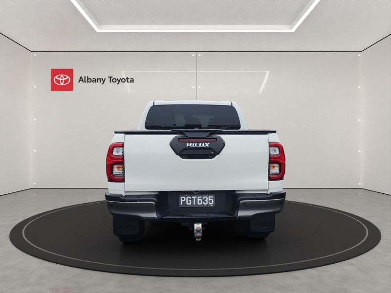 2022 Toyota Hilux SR5 CRUISER 2.8DT 6AT 2WD DCW... image 4
