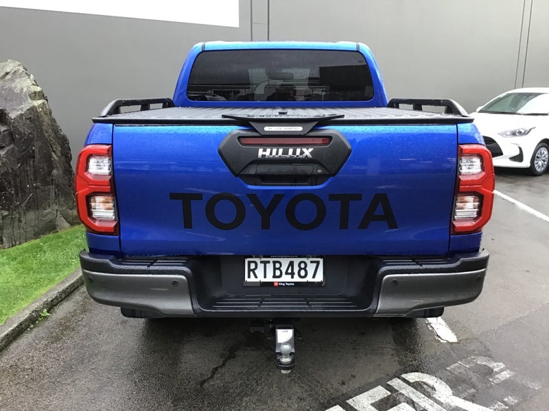2022 Toyota Hilux SR5 CRUISER 2.8DT 6AT 4WD image 3