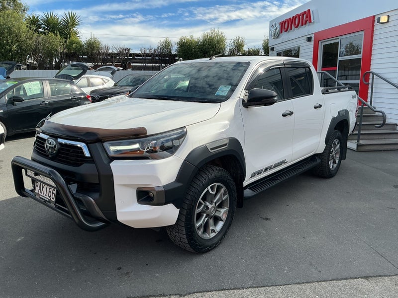 2022 Toyota Hilux SR5 CRUISER 2.8DT 6AT 4WD image 3