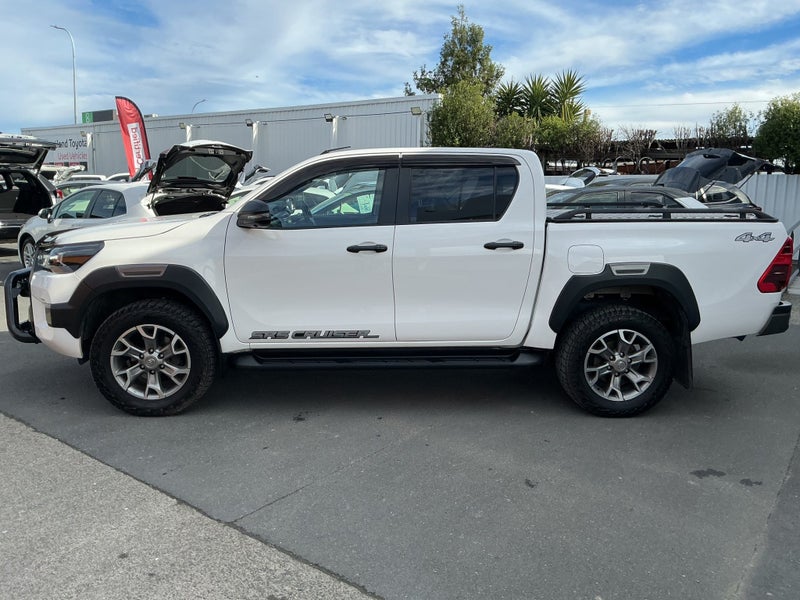 2022 Toyota Hilux SR5 CRUISER 2.8DT 6AT 4WD image 5