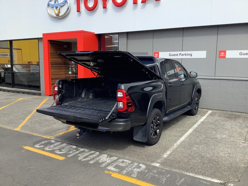 2022 Toyota Hilux SR5 CRUISER 2.8DT 6AT 4WD DCW image 5