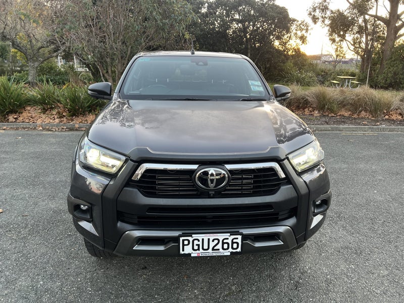 2022 Toyota Hilux SR5 CRUISER 2.8DT 6AT 4WD DCW... image 2