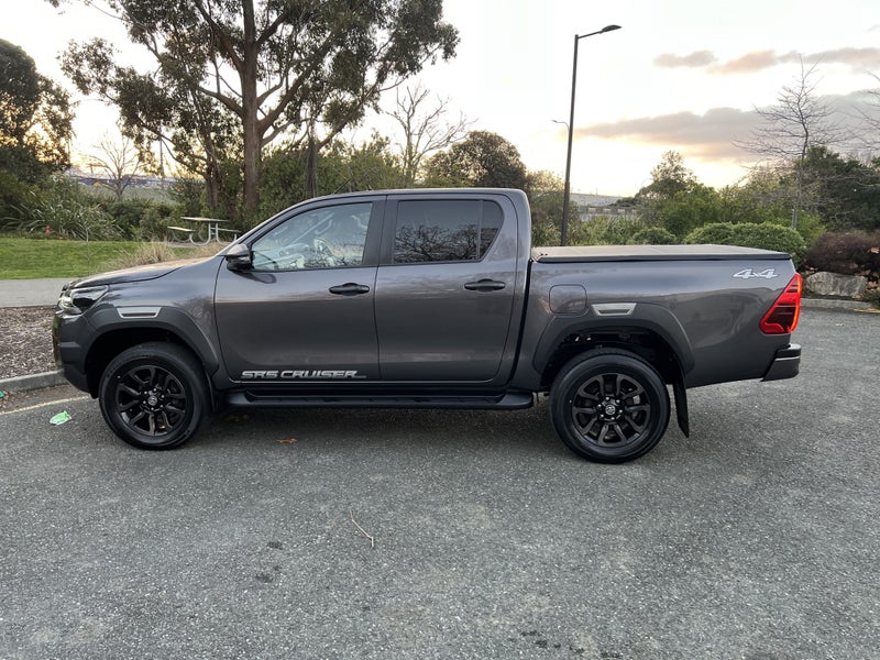 2022 Toyota Hilux SR5 CRUISER 2.8DT 6AT 4WD DCW... image 5